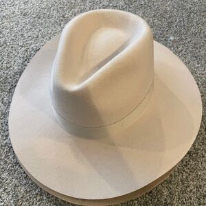 Urban Outfitters Cream Fedora/ Ranch Style Hat